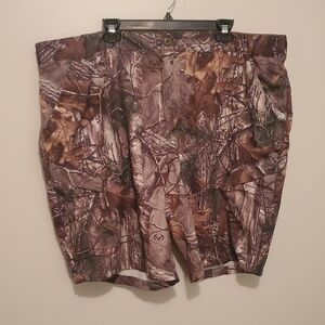 Realtree Men's Camouflage Quick Dry Cargo‎ Shorts